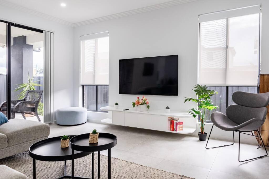 Neat 4 Bedroom In Catherine Fields Narellan Екстериор снимка